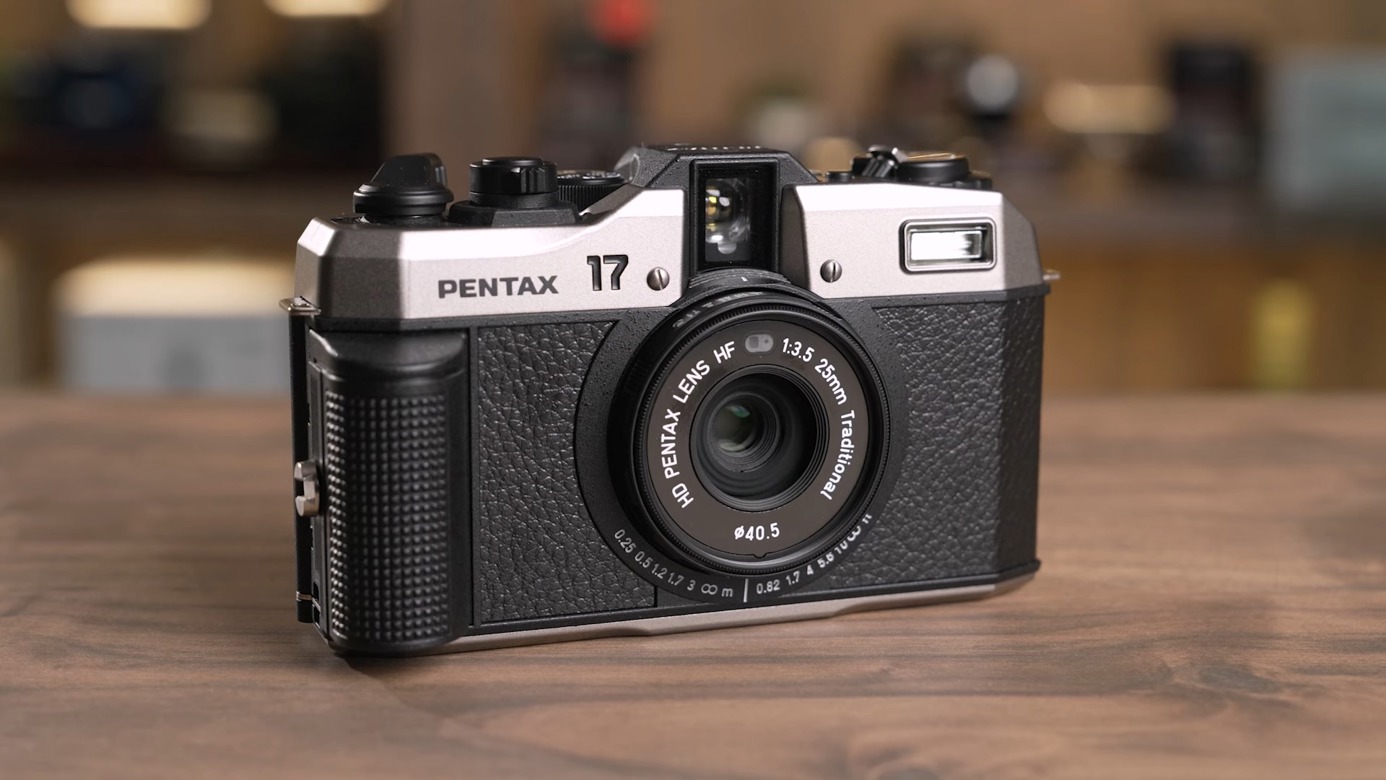 Ricoh chính thức công bố chiếc máy ảnh film Pentax 17