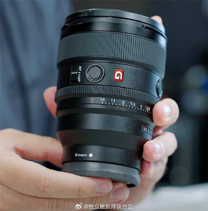 Hình Ảnh Trên Tay Sony 85F1.4 GMII